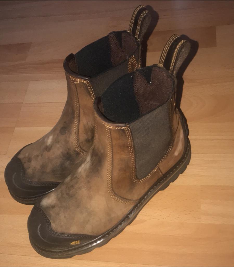 buckler boots sale